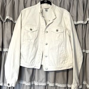 White denim jacket with frayed collar